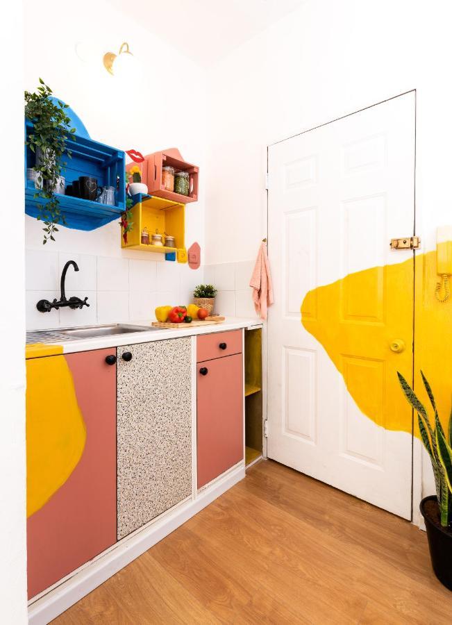 Stylish Studio Apartments On Dizengoff By Homy テル・アビブ エクステリア 写真