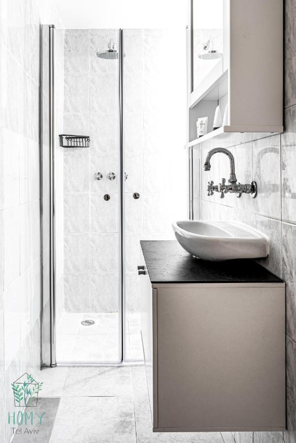 Stylish Studio Apartments On Dizengoff By Homy テル・アビブ エクステリア 写真